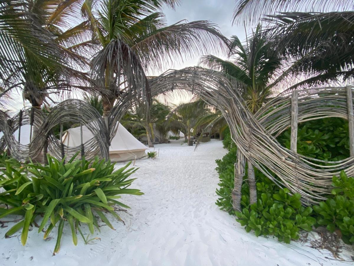 Glamp Ikal Tulum Hotell Exteriör bild