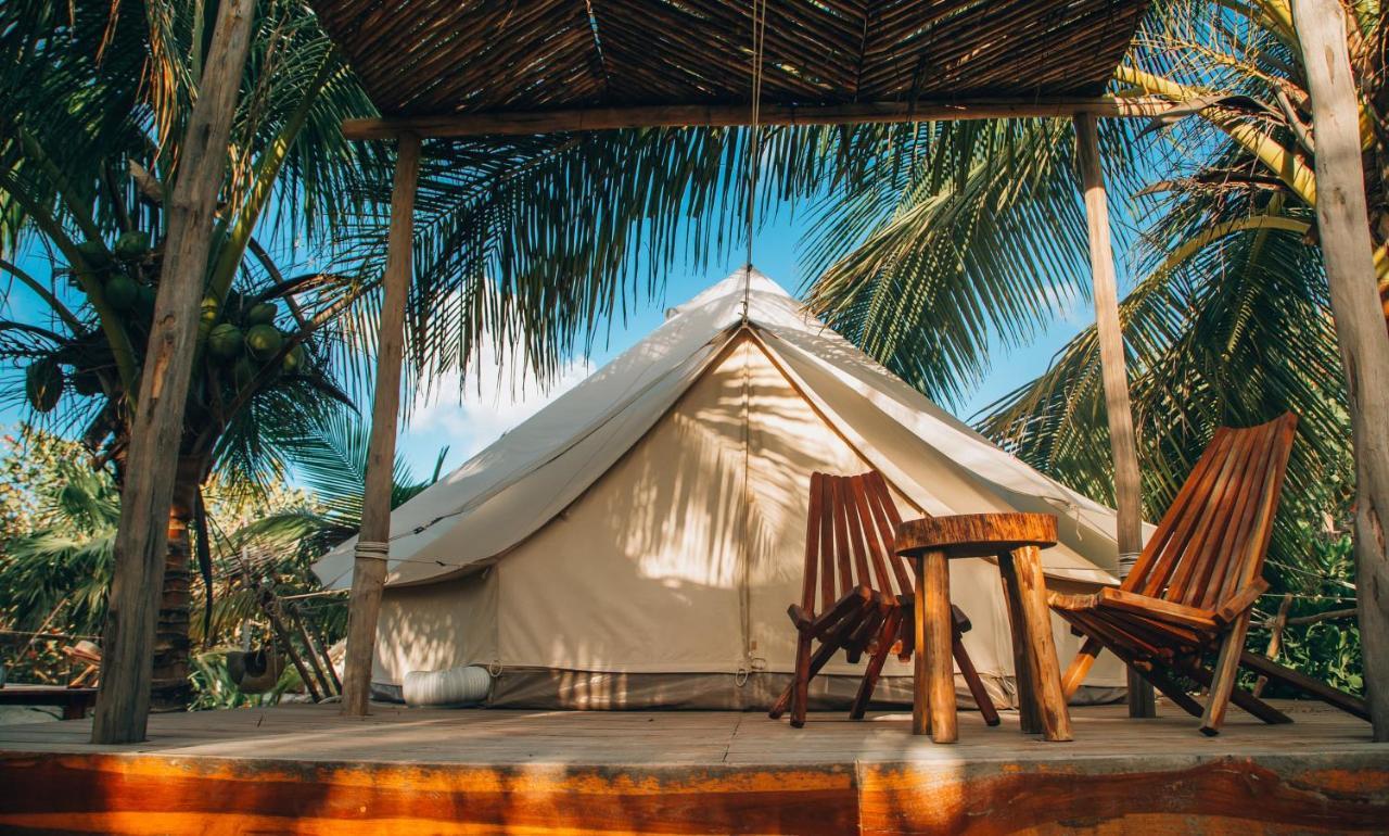 Glamp Ikal Tulum Hotell Exteriör bild